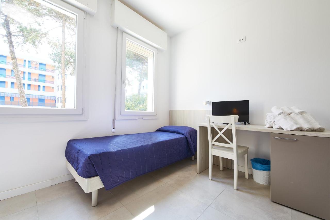 ביביונה Lilium Maris Hotel מראה חיצוני תמונה