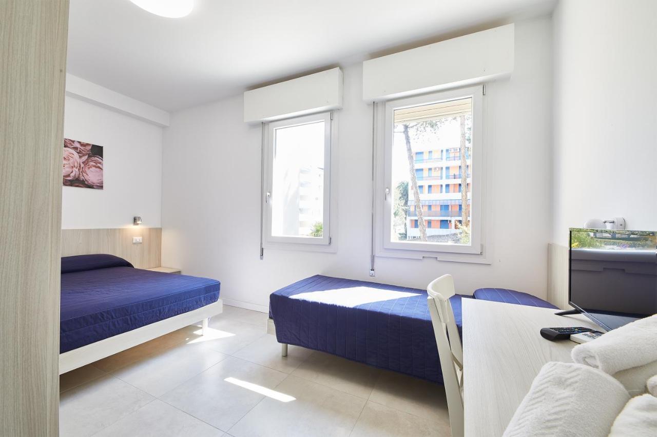 ביביונה Lilium Maris Hotel מראה חיצוני תמונה